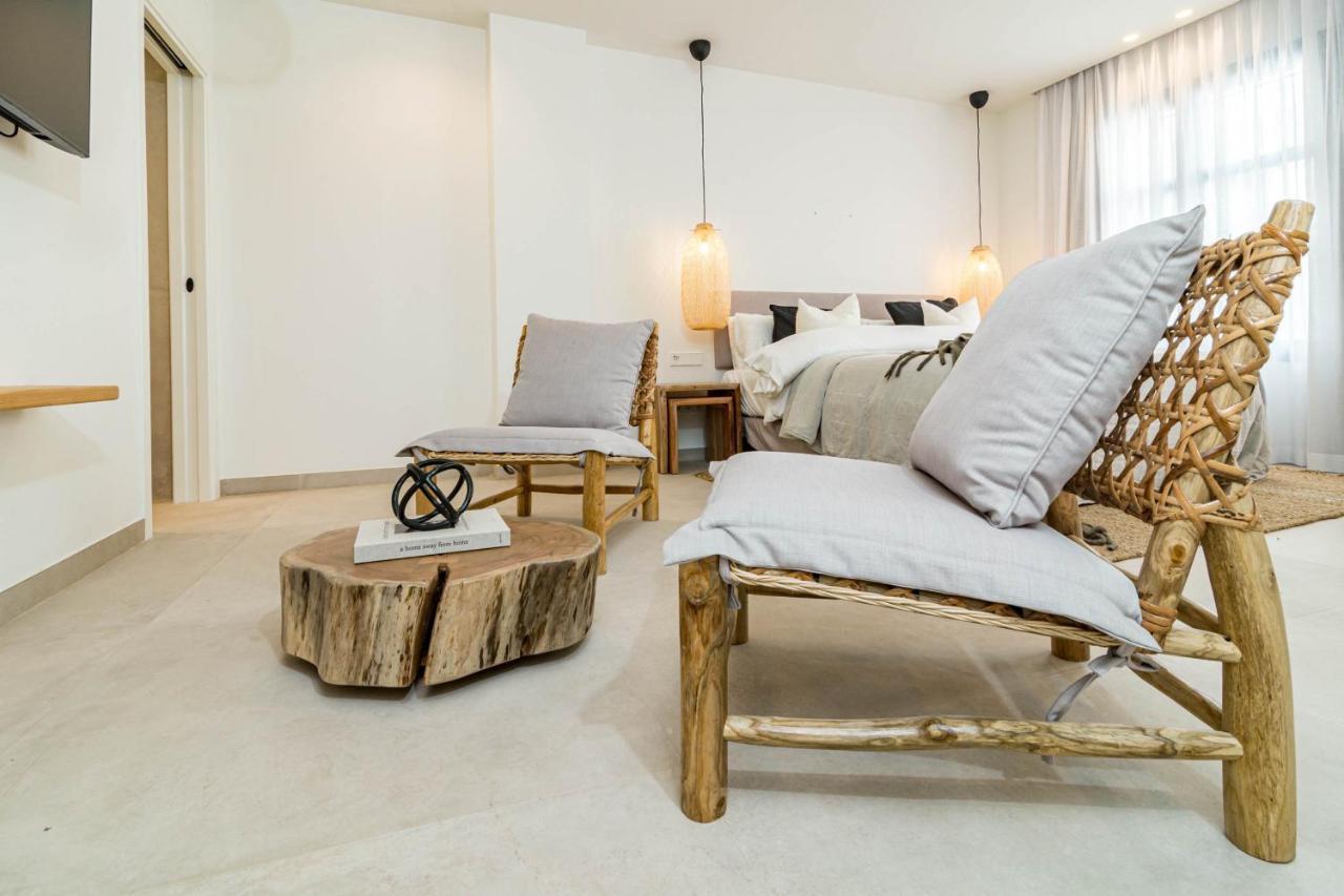 Seaclub Suites Estepona By Roomservices Exterior photo